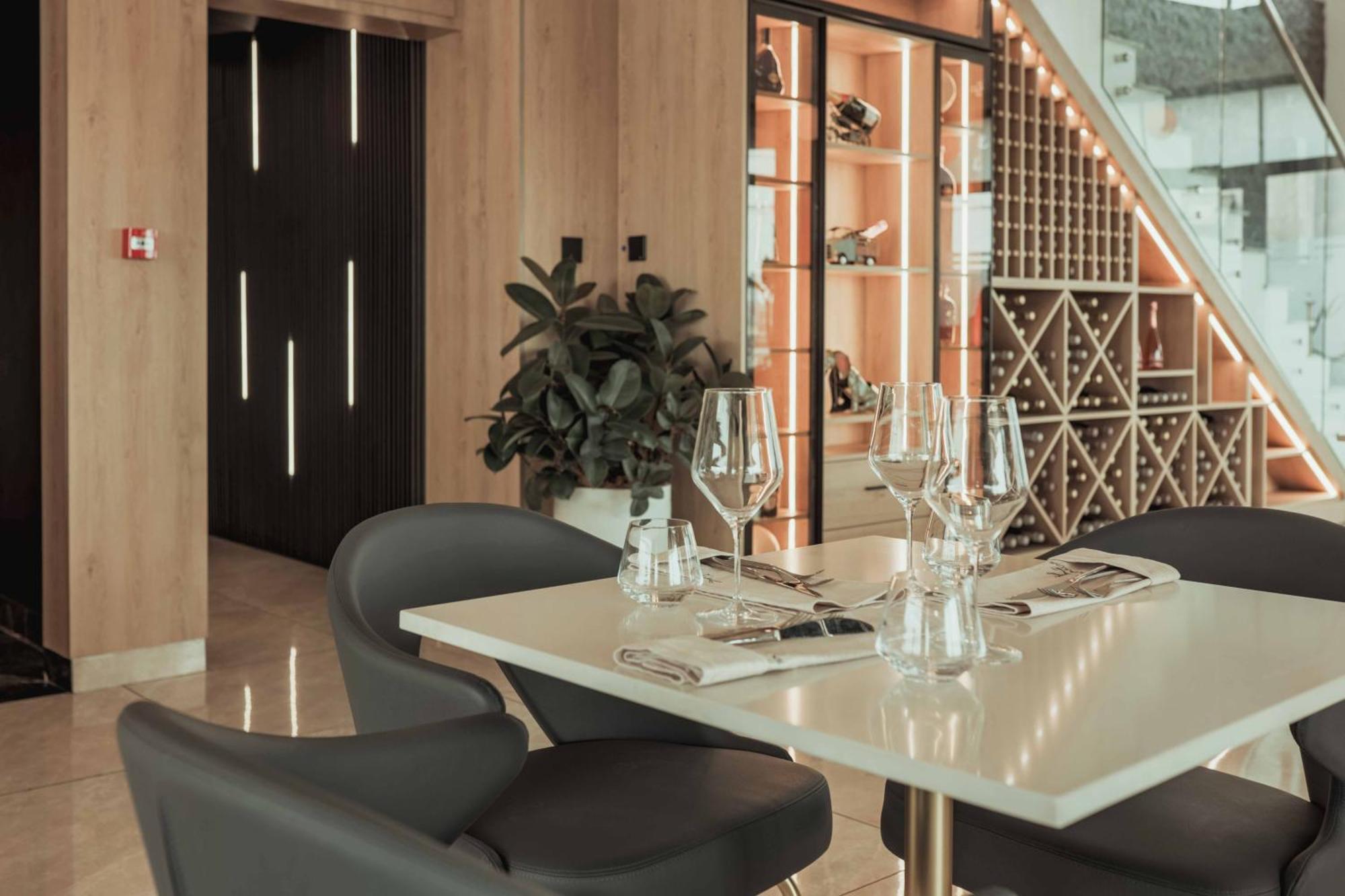 Accra Luxury Apartments @ The Signature Extérieur photo
